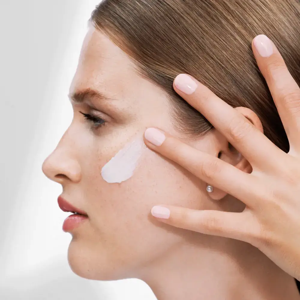 کرم روز ضدپیری مالتی اکتیو لایت نوایج NOVAGE+ Multi-Active Anti-Ageing Day Cream Light SPF30 - Image 2